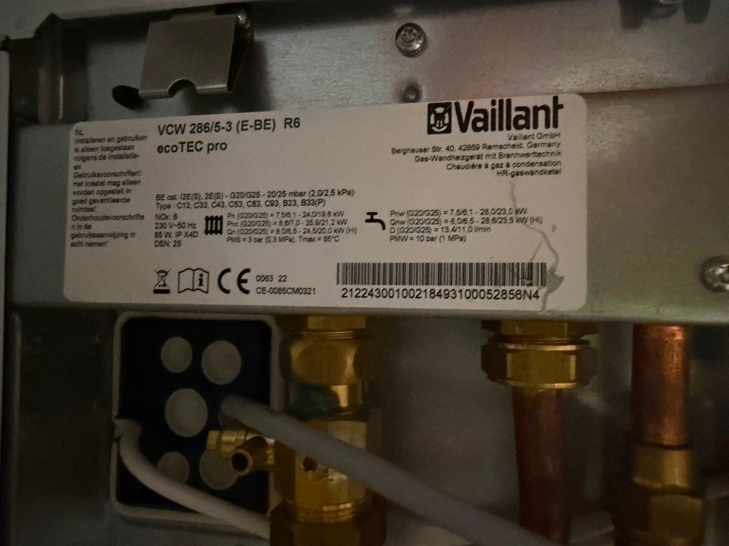 vaillant ecotec pro VCW 286/5-3 (E-BE) R6, Protection de température de retour (RTS), Enlèvement, 3 à 5 ans, 100 litres ou plus