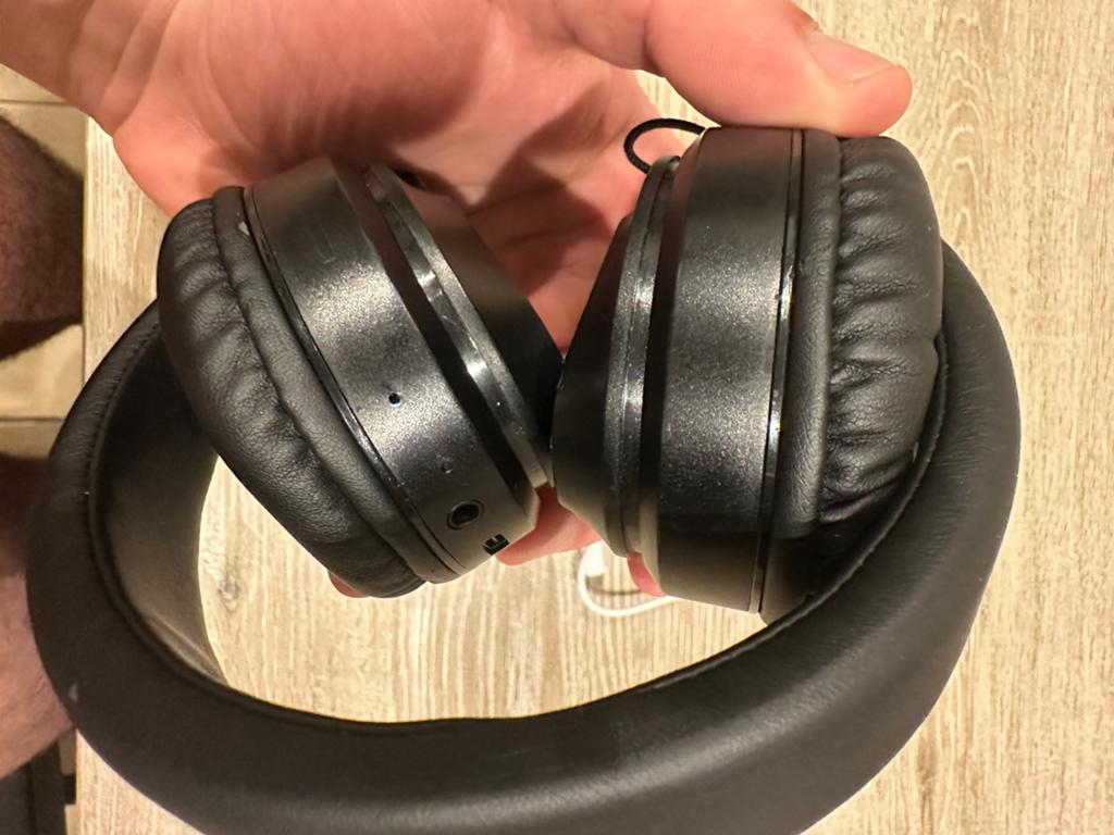 casque audio Il tient de la charge très bien., Enlèvement