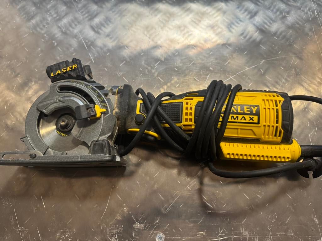 Stanley Fatmax FME380K-QS (cirkelzaag), Ophalen, Zo goed als nieuw