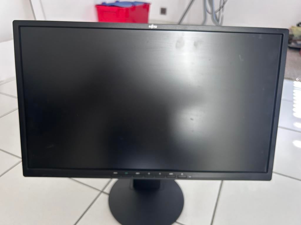 Dell 2 e scherm voor PC amper  + amper gebruiktgebruikt, Ophalen, Zo goed als nieuw