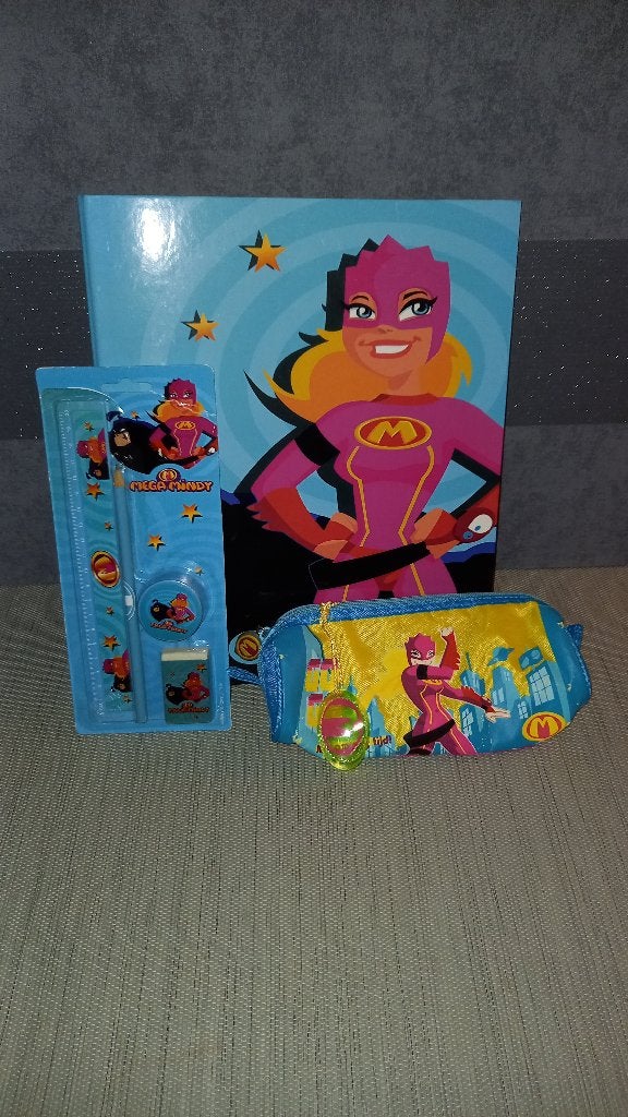 Fournitures scolaires Mega Mindy, Enlèvement ou Envoi, Utilisé