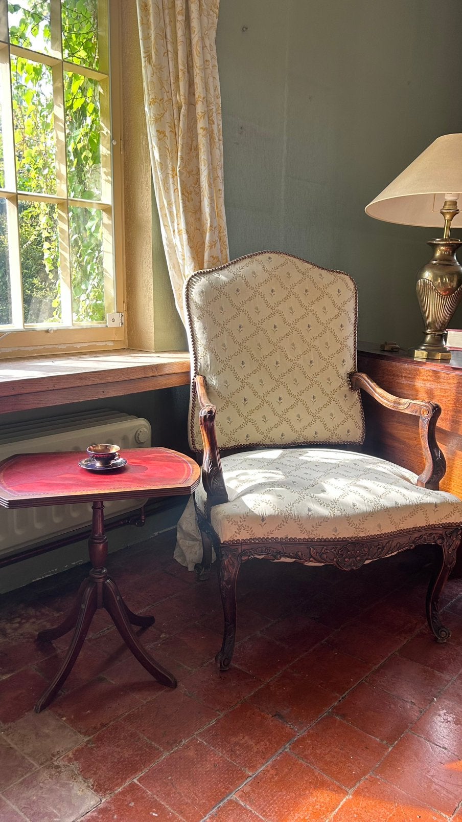 Antieke fauteuil / armstoel in Louis XV-stijl – houten frame, Ophalen