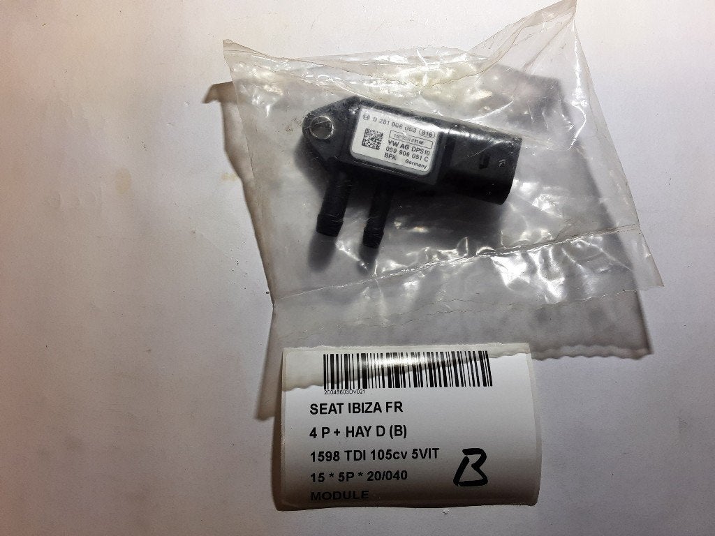 UNITE ELECTRONIQUE Seat Ibiza IV (6J5) (0281006083), Seat Deutschland GmbH, Service@seat.de, Utilisé, Seat