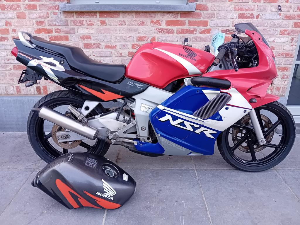 Honda nsr 125 2 tact schade motor, Motoren, Ophalen
