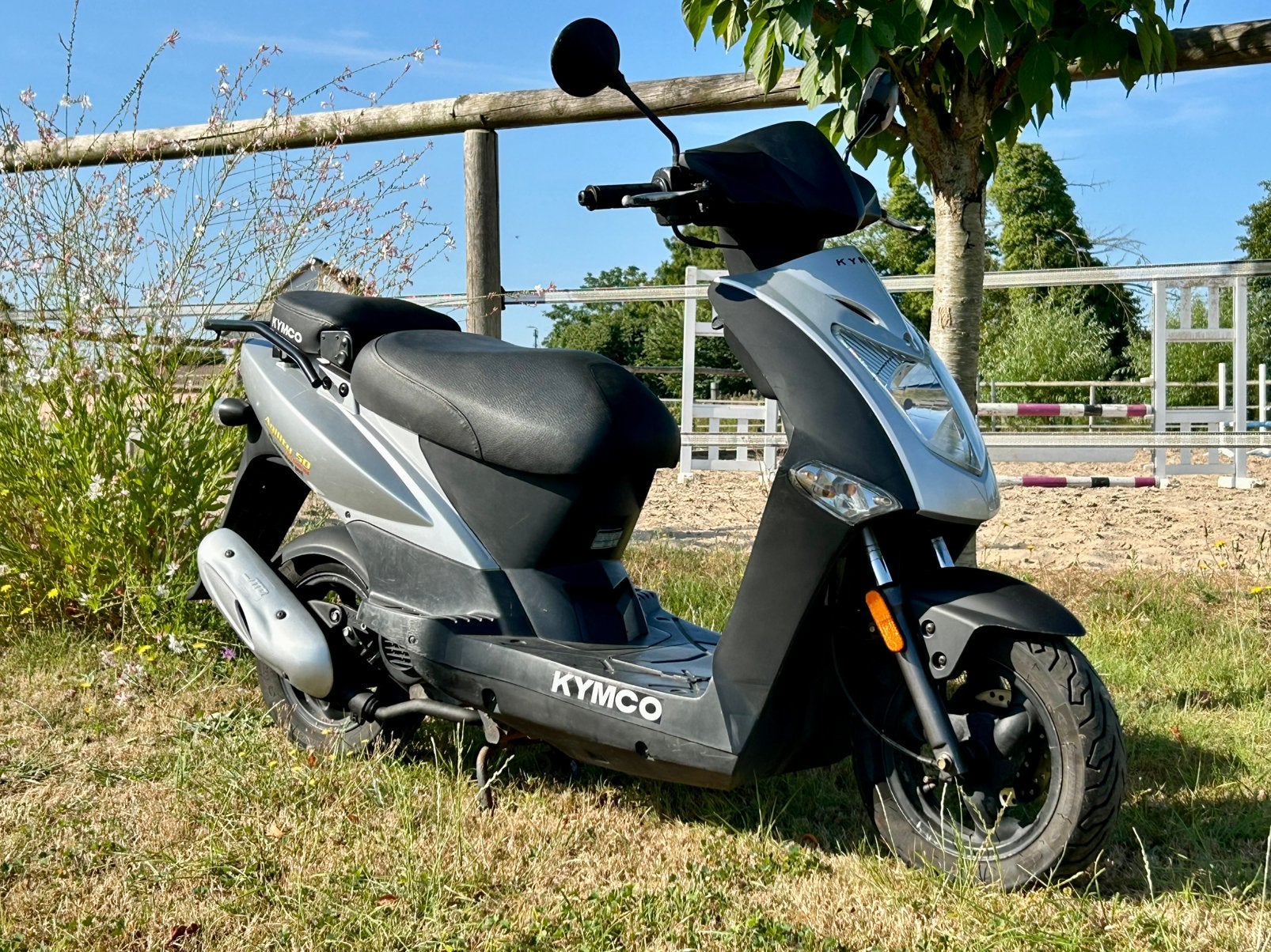 Kymco Agility klasse A (geen rijbewijs nodig), Vélos & Vélomoteurs, Scooters | Kymco, Comme neuf, Enlèvement, Classe A (25 km/h)