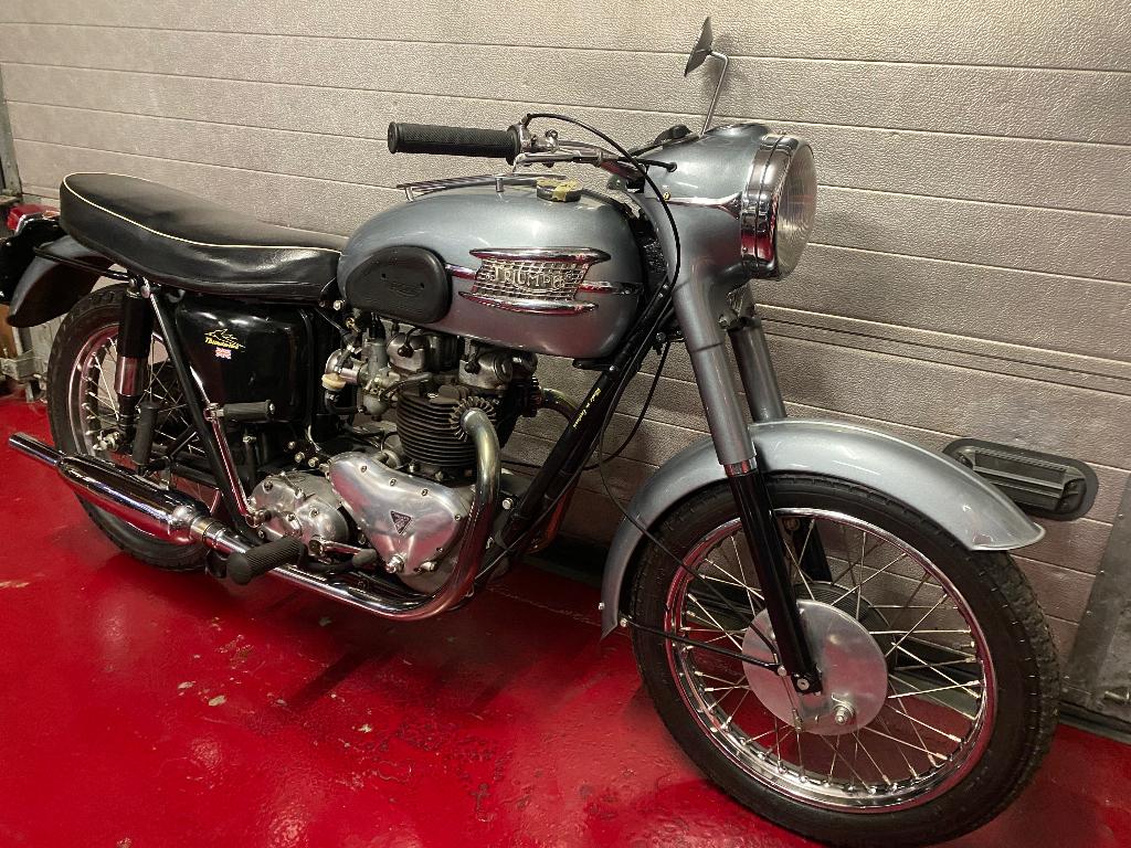 TRIUMPH THUNDERBIRD 1960 650cc, Motoren
