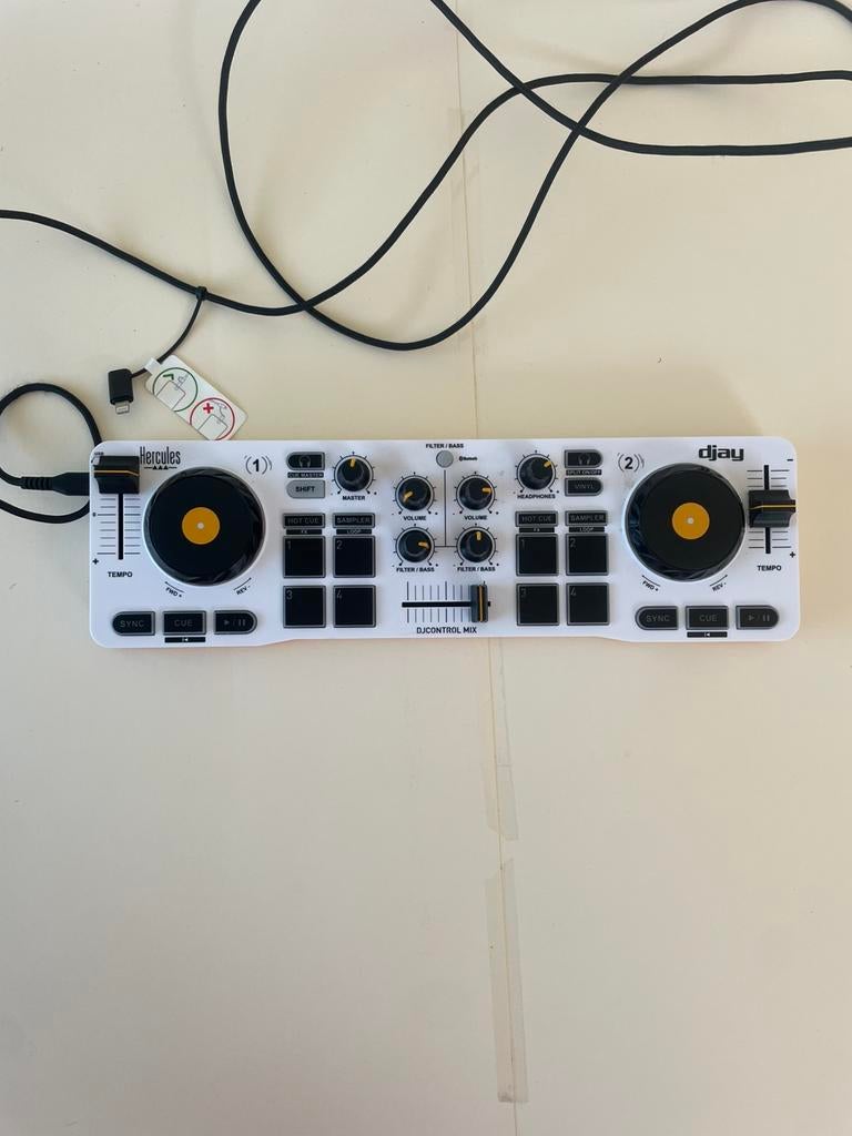 Hercules DJControl Mix DJ controller & portable, Computers en Software, Geluidskaarten, Zo goed als nieuw, Ophalen of Verzenden