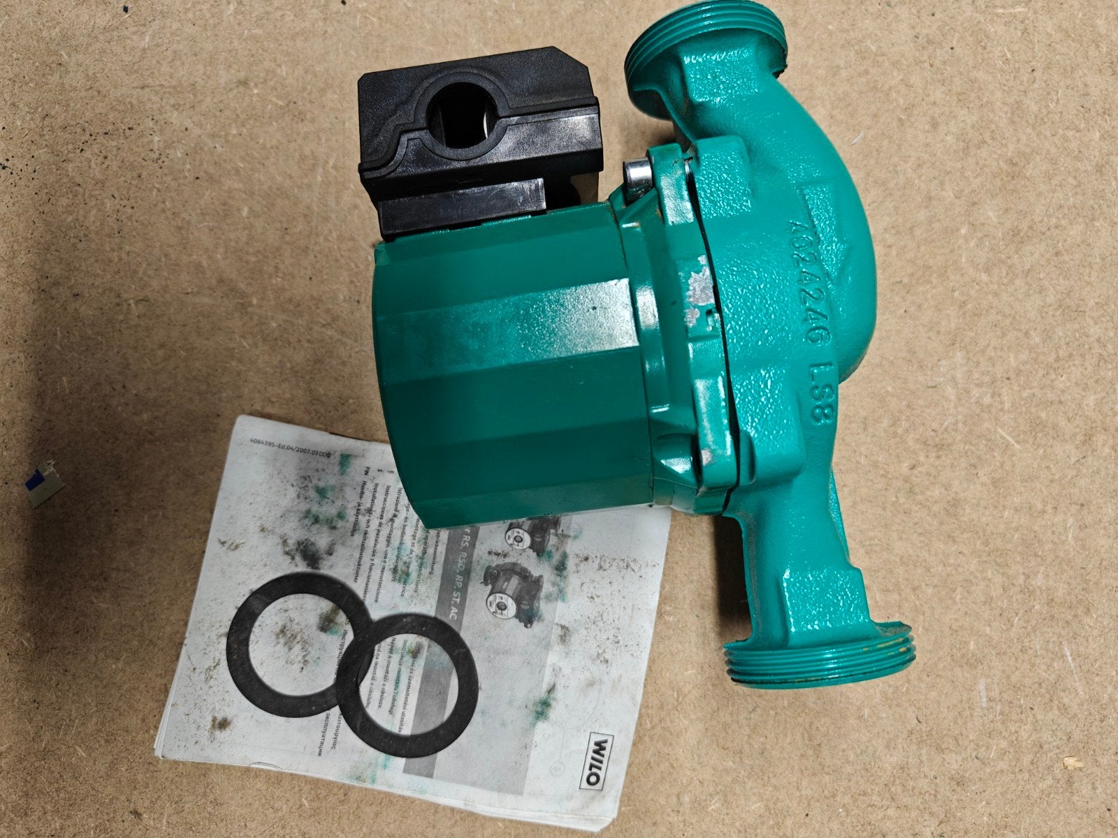Waterpomp voor chaufagebranders, Doe-het-zelf en Bouw, Chauffageketels en Boilers, Ophalen