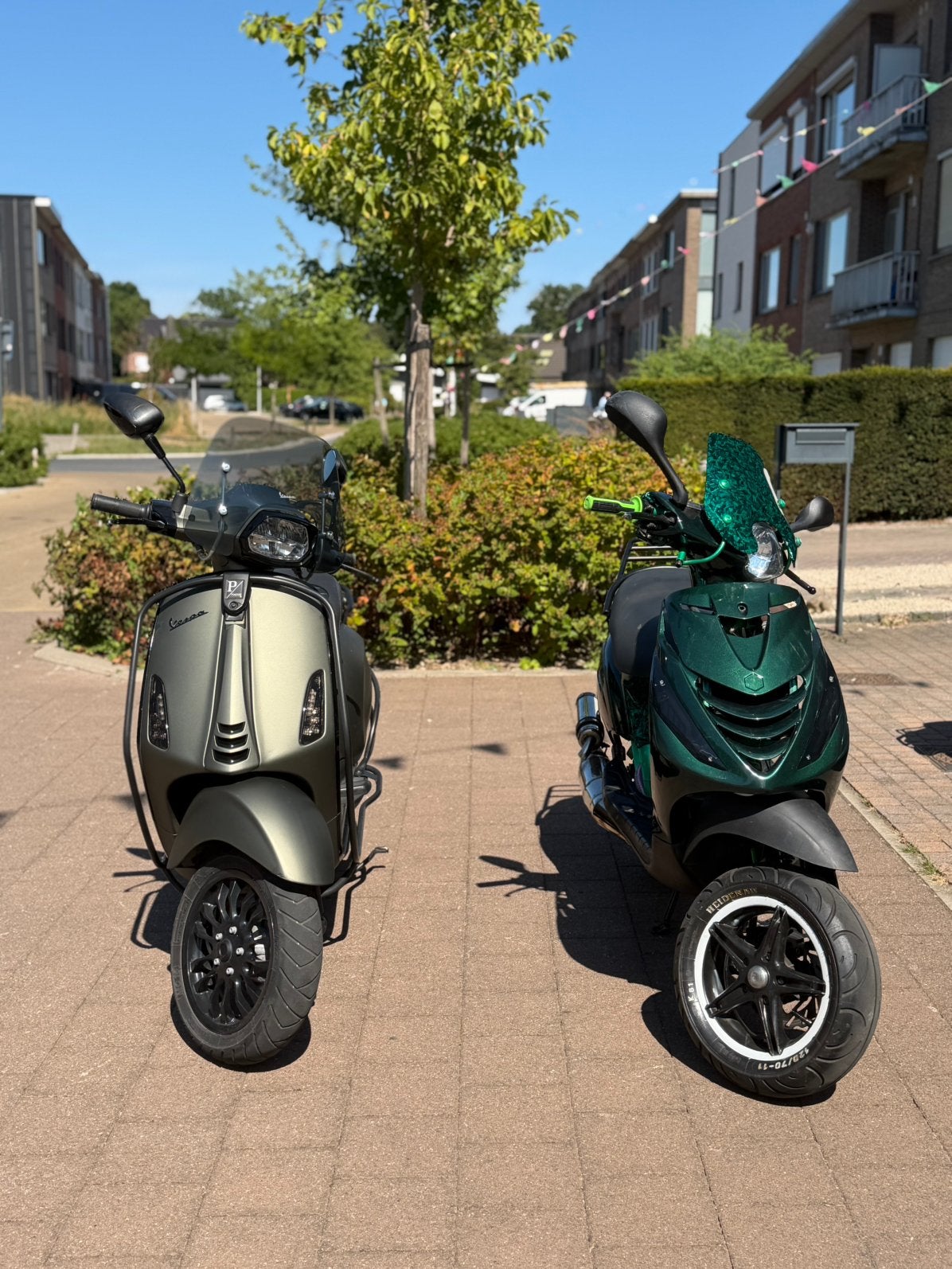 koppelverkoop vespa sprint 50cc& zip 150cc (apart mogelijk), Ophalen, Gebruikt, Benzine, Vespa