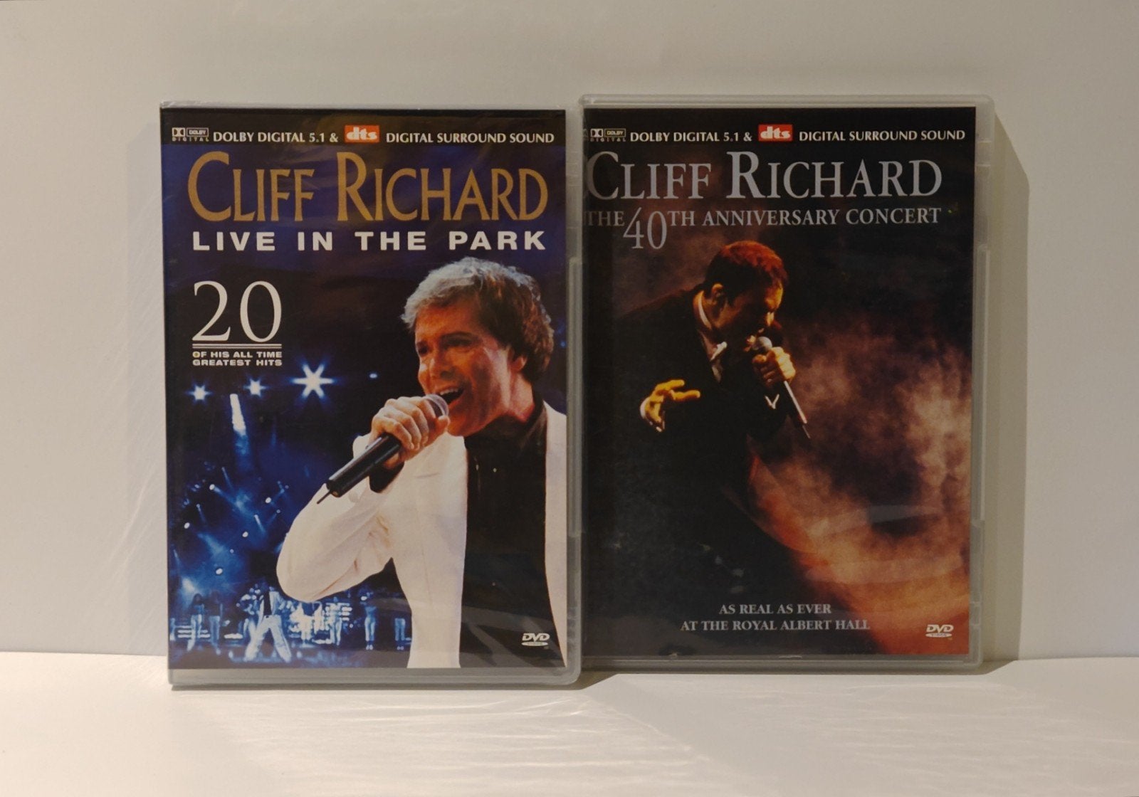 Cliff Richard DVD‑Set Live in the Park Nieuw Geseald 40th An, Cd's en Dvd's, Dvd's | Muziek en Concerten, Ophalen of Verzenden