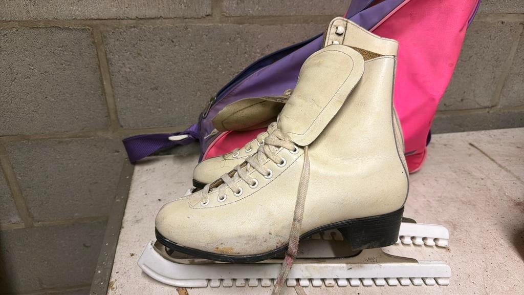 Vintage schaatsen, Sport en Fitness, Schaatsen, Ophalen, Gebruikt