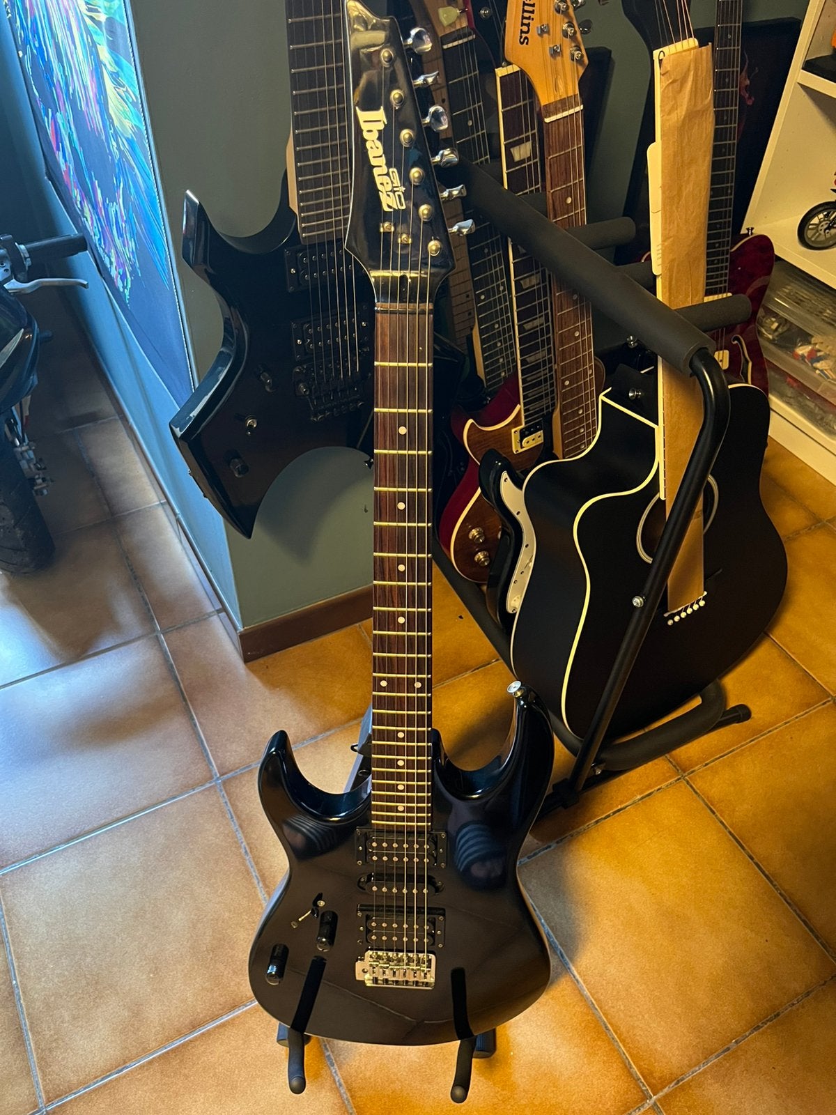 Ibanez Linkshandige gitaar, Musique & Instruments, Instruments à corde | Guitares | Électriques, Enlèvement, Comme neuf, Ibanez