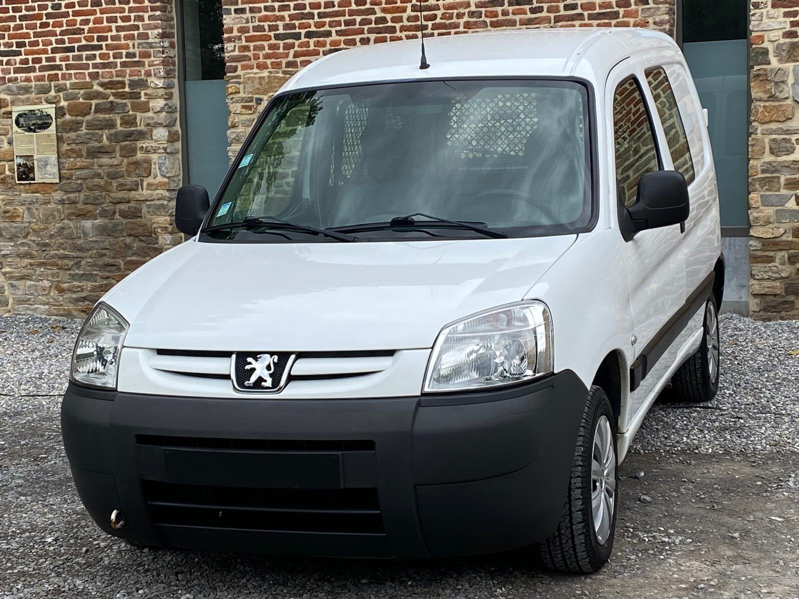 Peugeot Partner 1.6HDi 2011 1Main Faible Km Très Propre Ctok, Entreprise, 2 places, Boîte manuelle, Bleu