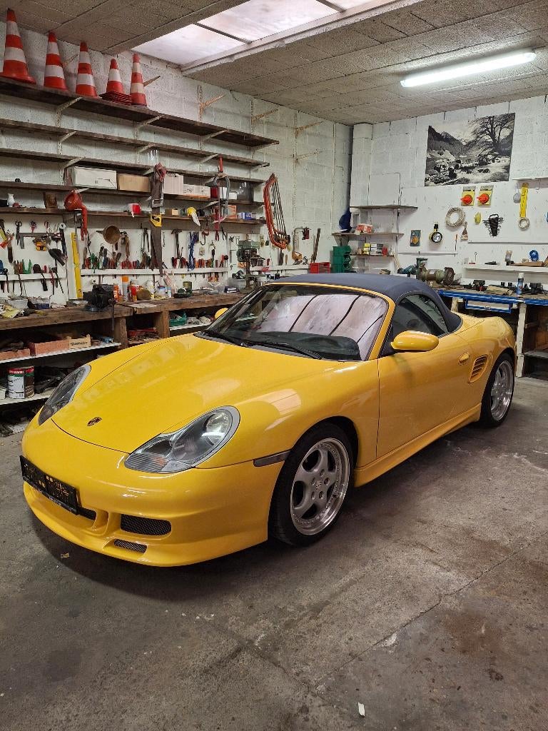 Porsche boxster in de prachtige gele kleur, Autos, Porsche, Cuir et Alcantara, Achat, Boîte manuelle, Bleu