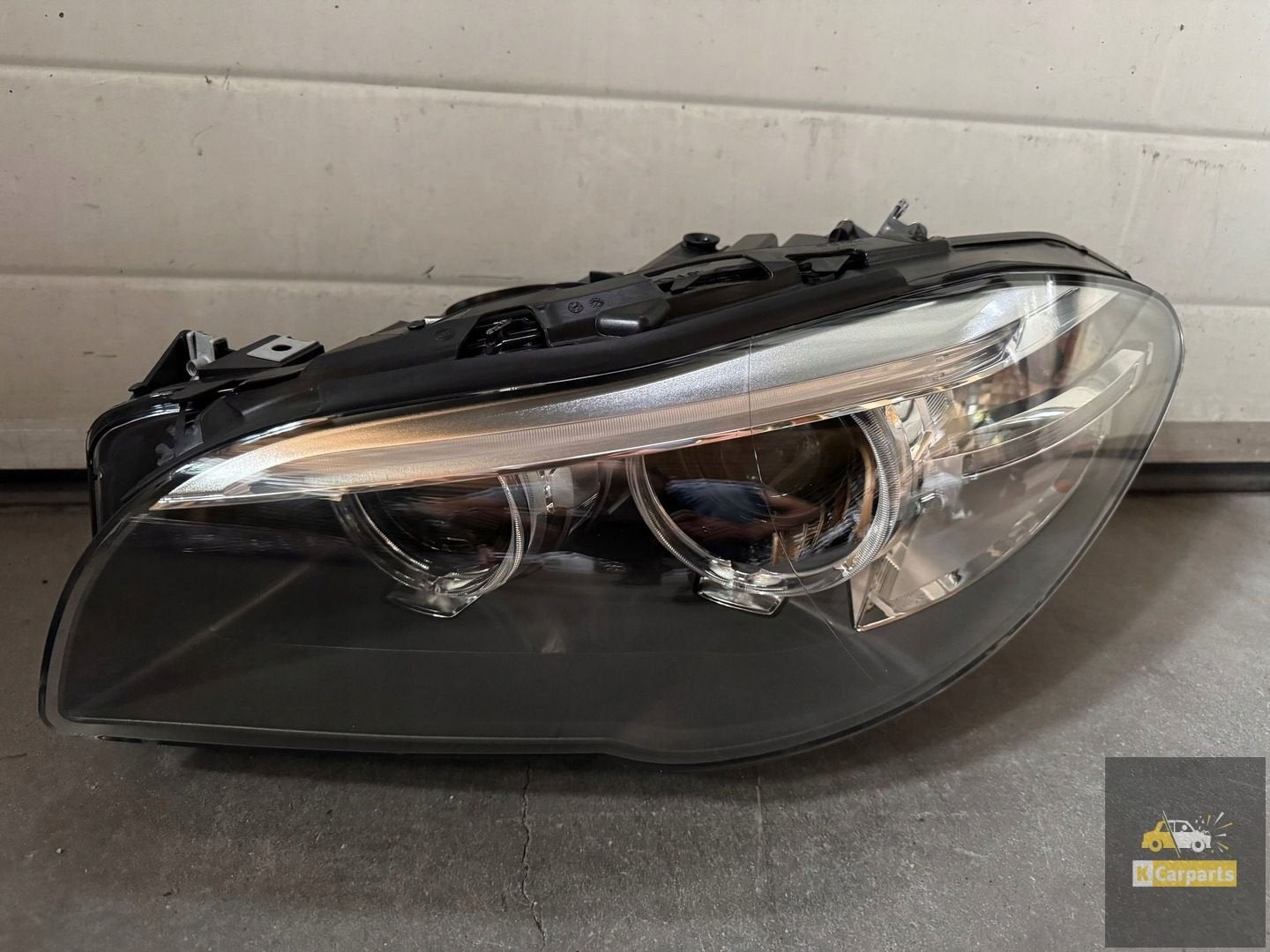 7343911, BMW 5 F10 F11 bi xenon links Niet draaibaar LIFT NI, Auto-onderdelen, Petuelring 130
80788  Munich, DE, Gebruikt, Info@bmw.de