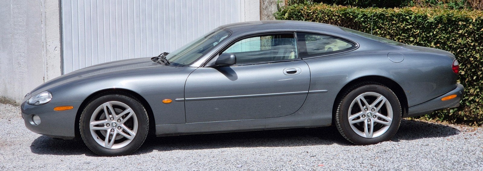 jaguar XK8 4.2benz boite auto V8 full pret à imma 7900€, Autos, Achat, 219 kW, 4200 cm³, Carnet d'entretien