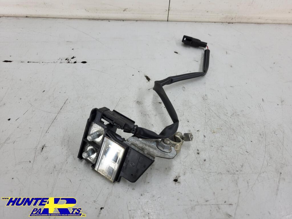 Zekering Volvo V60/S60/V70/S80/XC60 D4 ('10-'18) 31473638, Gebruikt, Ophalen of Verzenden, Volvo, Volvo