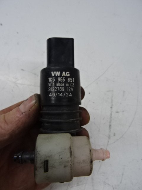 LAVE-GLACE POMPE AVANT Seat Ibiza ST (6J8) (1K6955651), Seat Deutschland GmbH, Service@seat.de, Utilisé, Seat