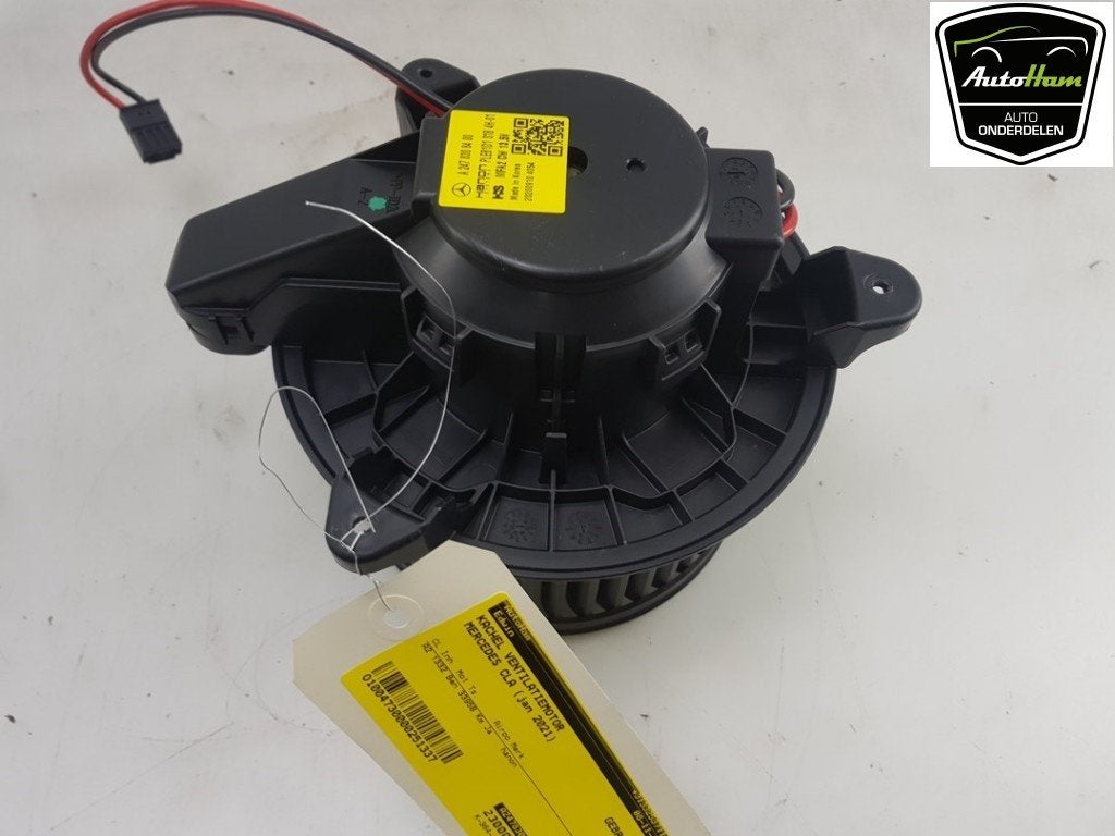 VENTILATEUR RADIATEUR MOTEUR CLA Shooting Brake (118.6), Utilisé, Mercedes-Benz