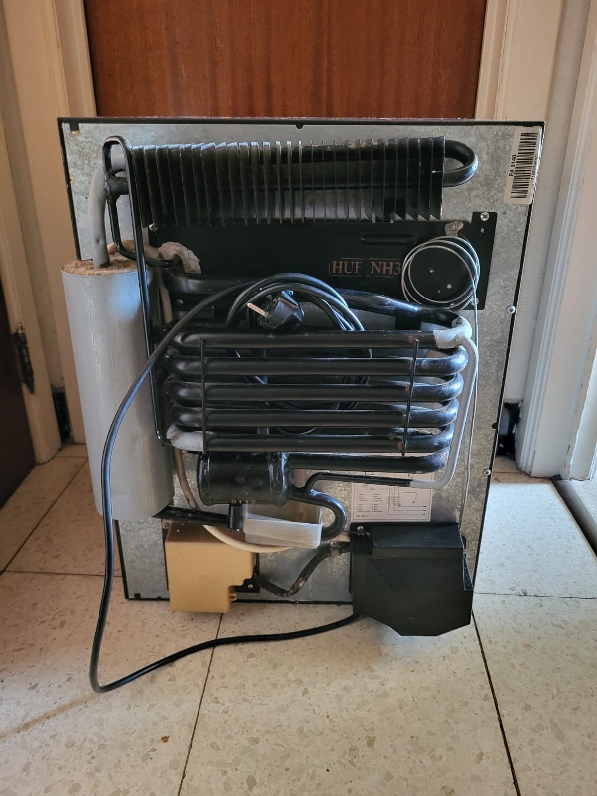 Mini bar., Enlèvement ou Envoi