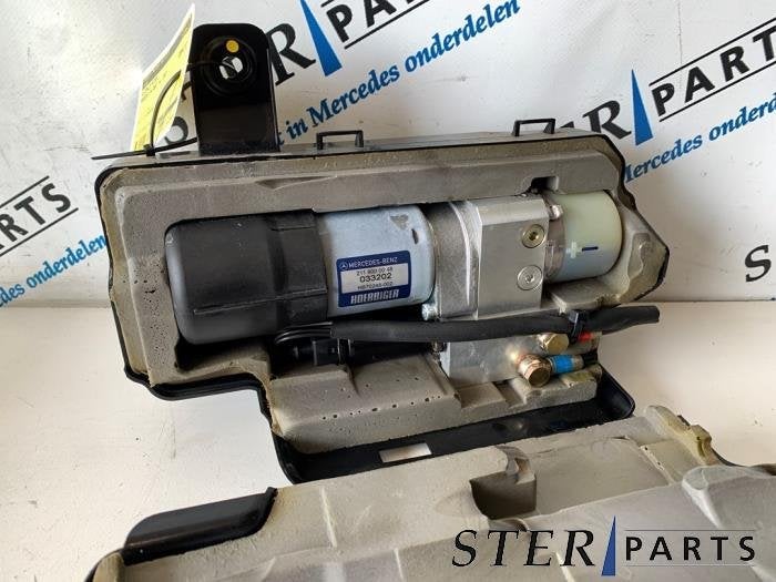 Hayon moteur d'un Mercedes E-Klasse, 3 mois de garantie, Utilisé, -, -