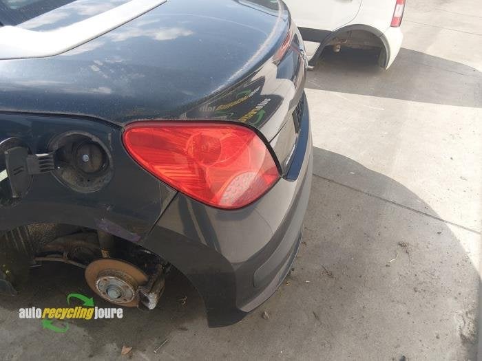 Feu arrière gauche d'un Peugeot 207, -, -, 3 mois de garantie, Utilisé