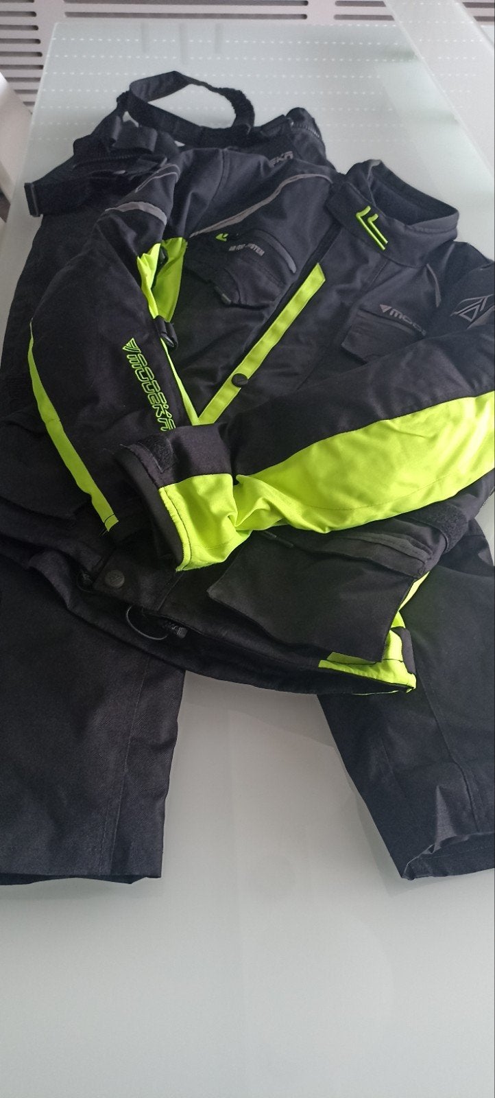 Combinaison de moto petite, Enlèvement ou Envoi