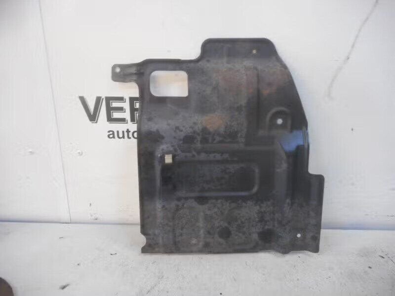 VOORFRONT onderdeel van voorfront Opel Agila (A), Bahnhofsplatz 65423 Rüsselsheim am Main, DE, Gebruikt, Opel, Opel Automobile GmbH