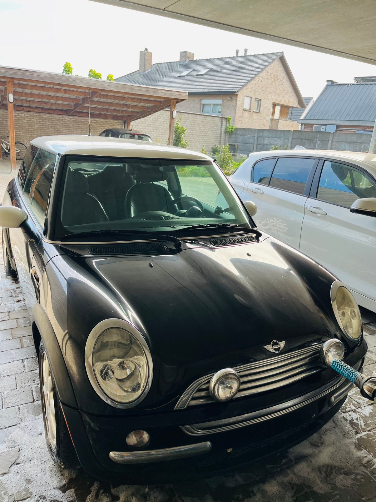 Mini Cooper  KLEIN VAN FORMAAT, GROOT IN KARAKTER!, Auto's, 4 zetels, Achterwielaandrijving, Zwart, Leder