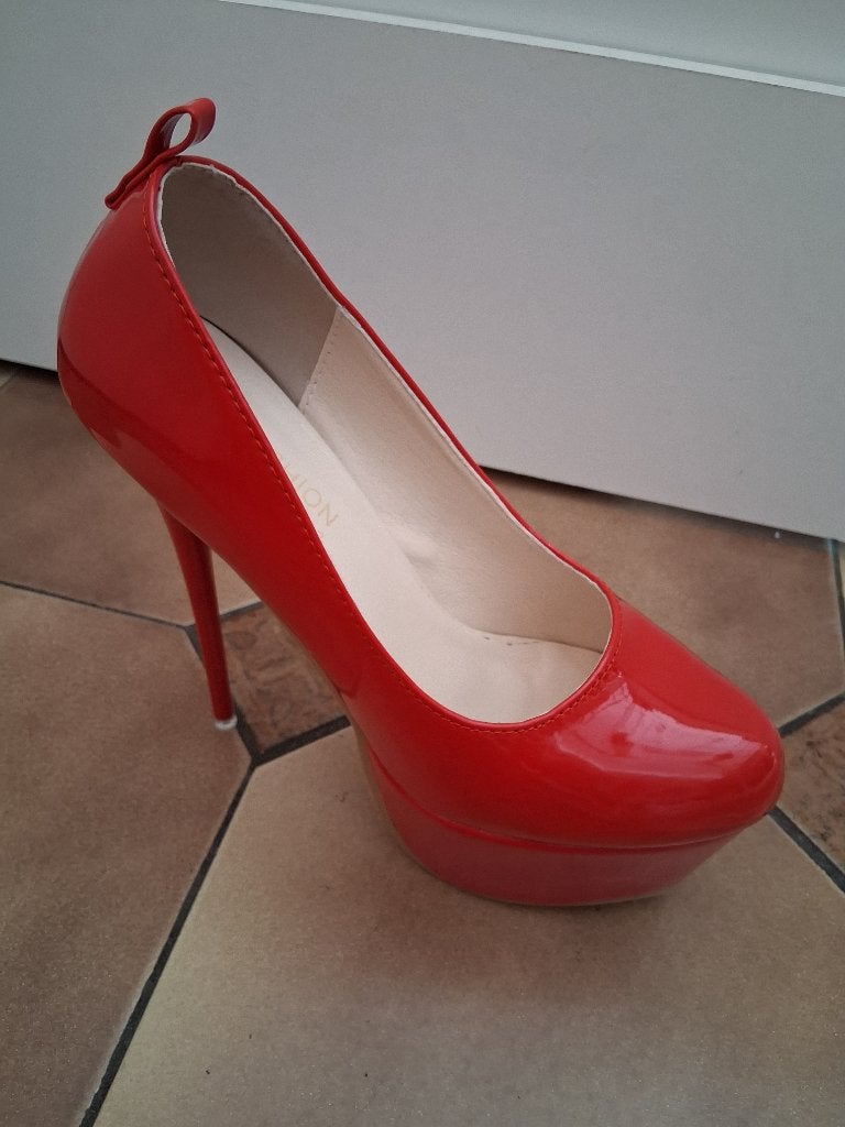 Haut talon Sexy, Enlèvement ou Envoi, Chaussures à haut talons, Neuf, Rouge