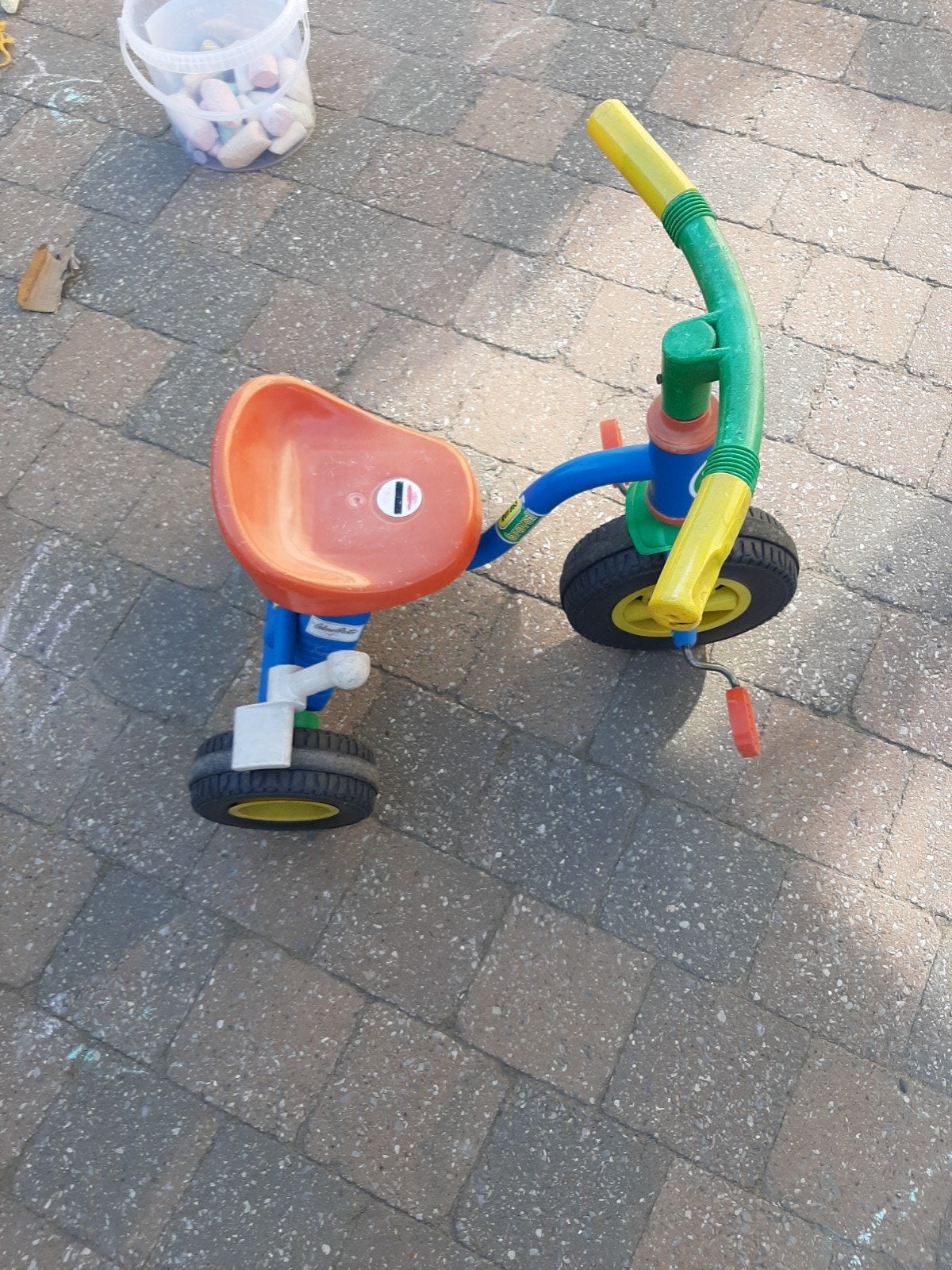 Tricycle pour tout-petit, Enlèvement