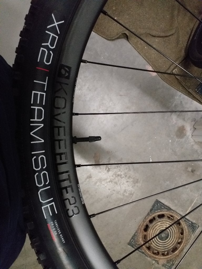 Paire de roues VTT complètes, Fietsen en Brommers, Ophalen, Zo goed als nieuw, Wiel, Carbon