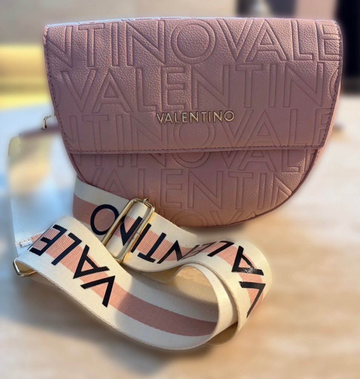 Sac Valentino rose, Enlèvement ou Envoi, Comme neuf, Rose
