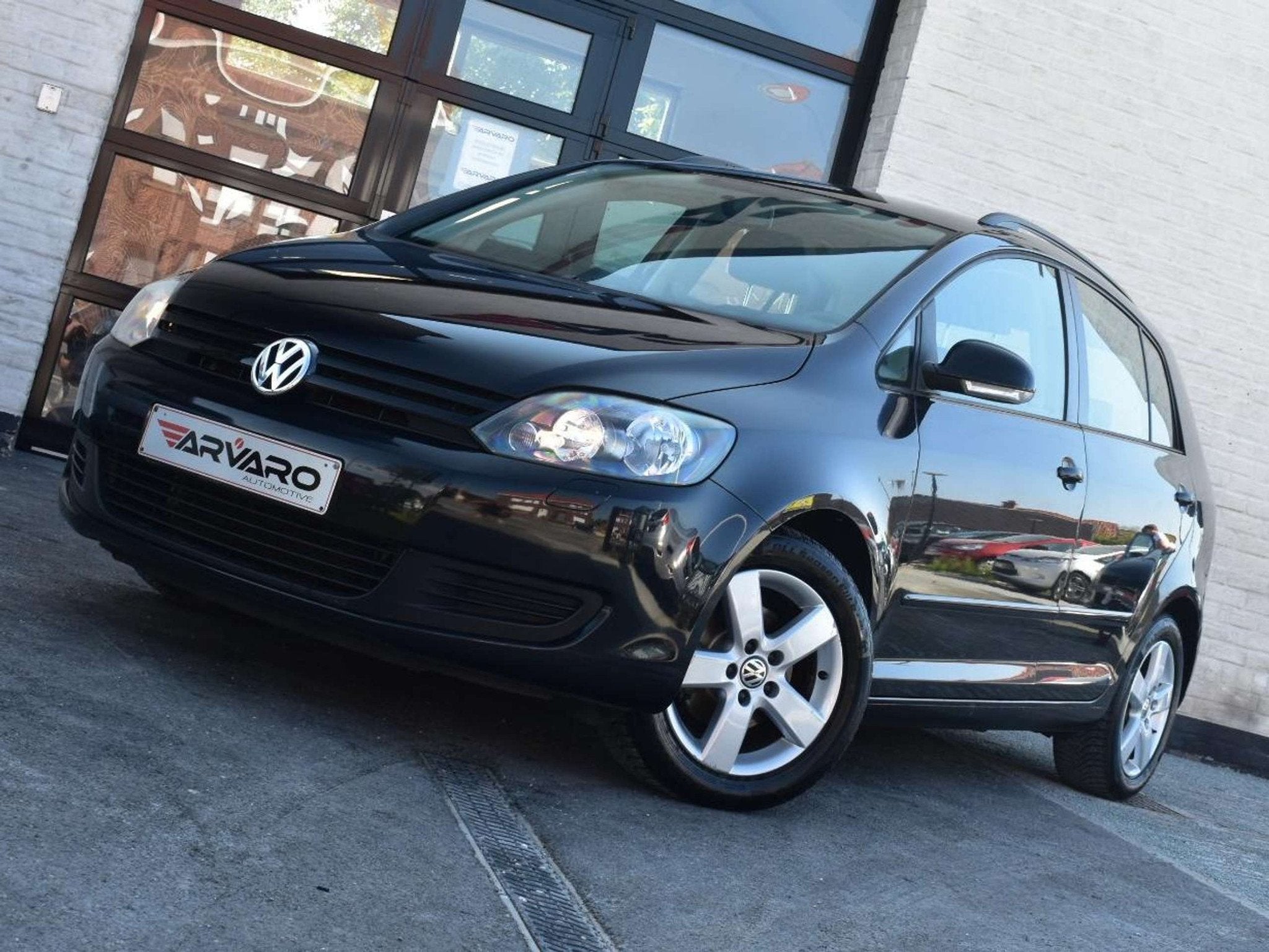 Volkswagen Golf Plus 1.4i Comfortline / Verw Zetels / Trekha, Auto's, Euro 5, Stof, Gebruikt, Zwart