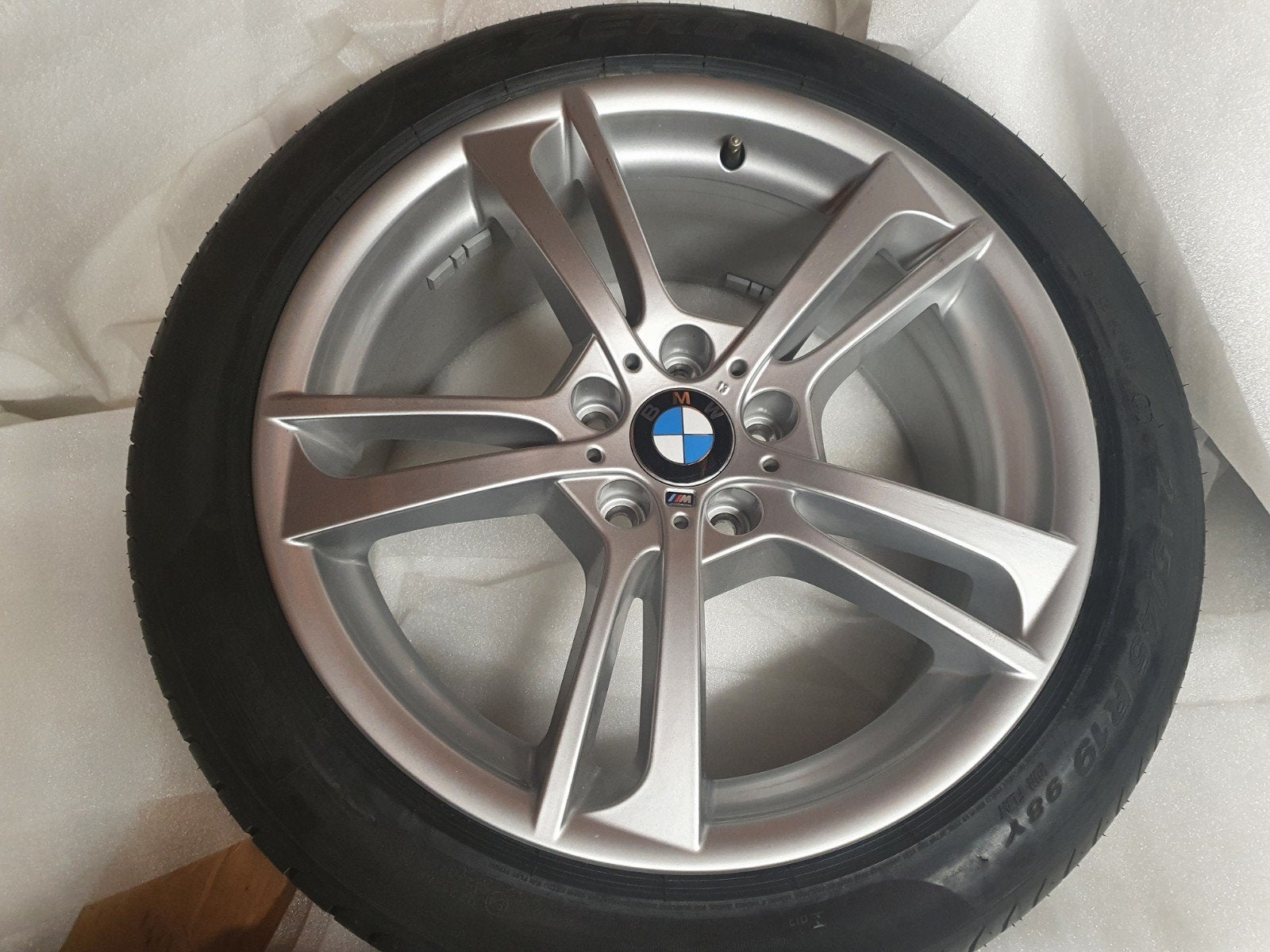 1 jante et pneu Neuf BMW origine 19" styling 369M, Autos : Pièces & Accessoires, Enlèvement, Utilisé, BMW
