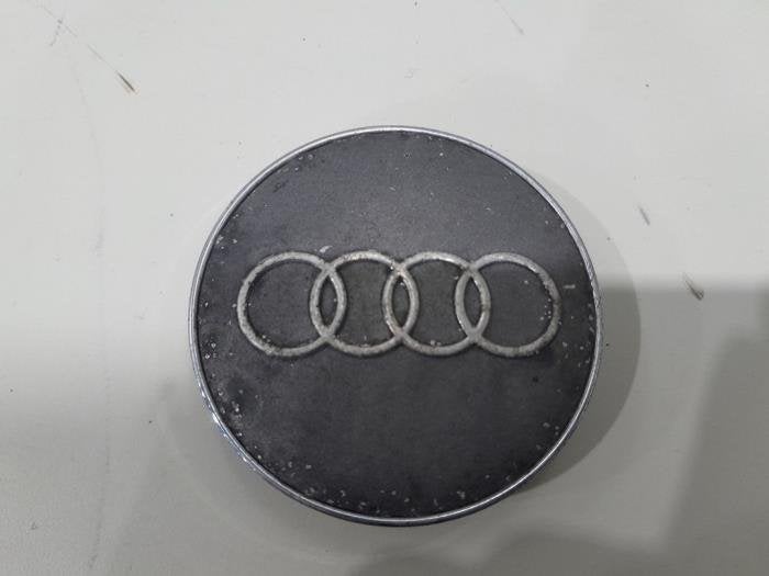 Enjoliveur moyeu d'un Audi A5, -, 3 mois de garantie, Audi, Utilisé