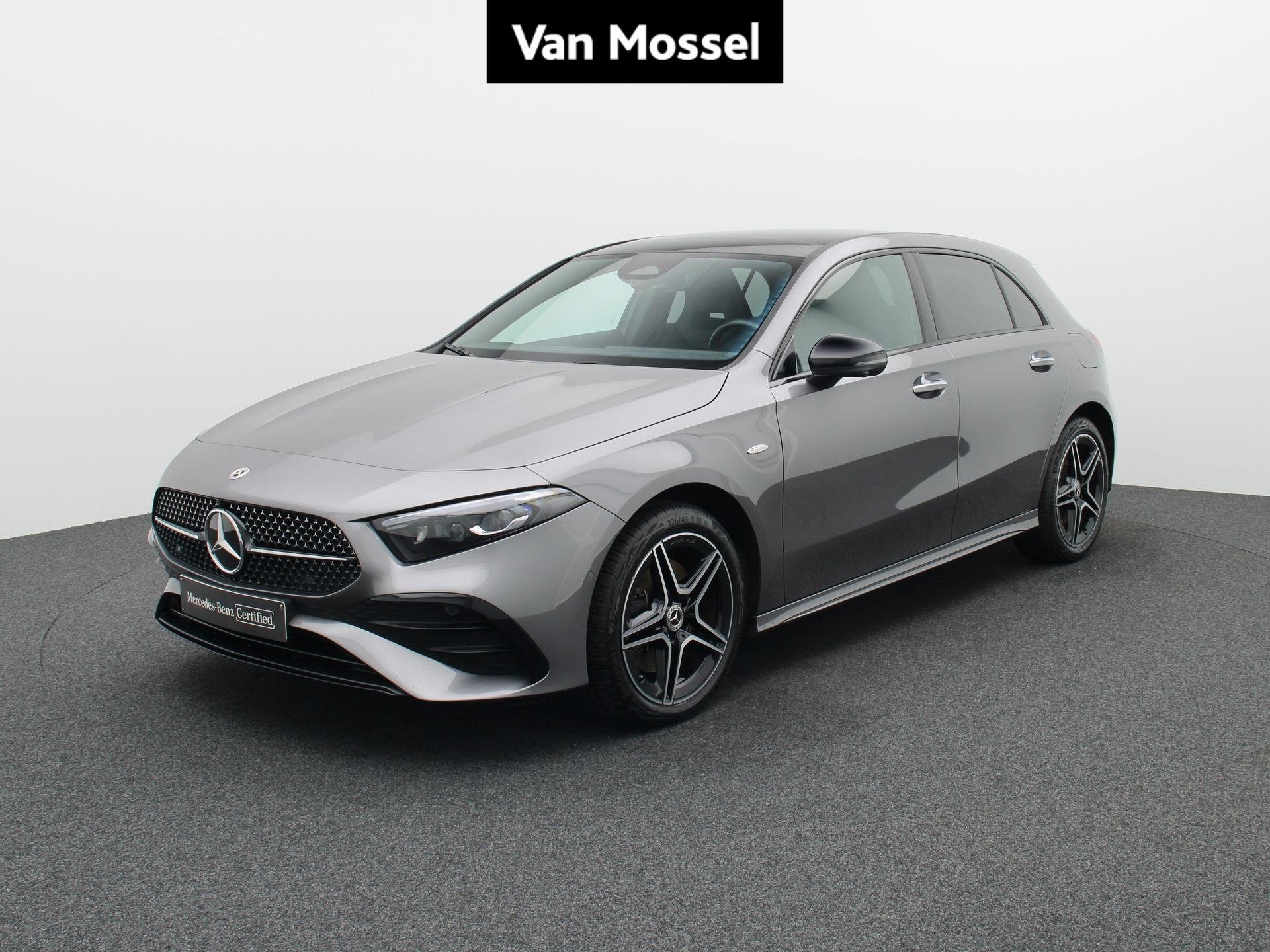 Mercedes-Benz A-Klasse 250 e AMG Line + MULTIBEAM LED + PANO, Autos, Mercedes-Benz, Achat, Euro 6, 16 kWh, Noir