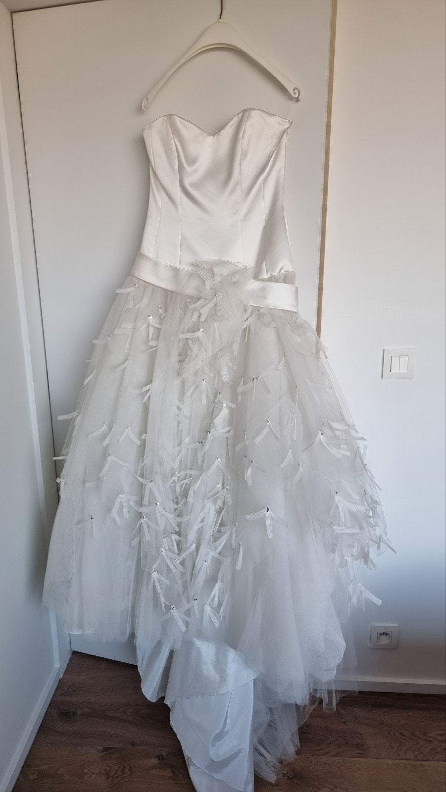 Trouwjurk Cymbeline, Vêtements | Femmes, Enlèvement, Robe de mariée