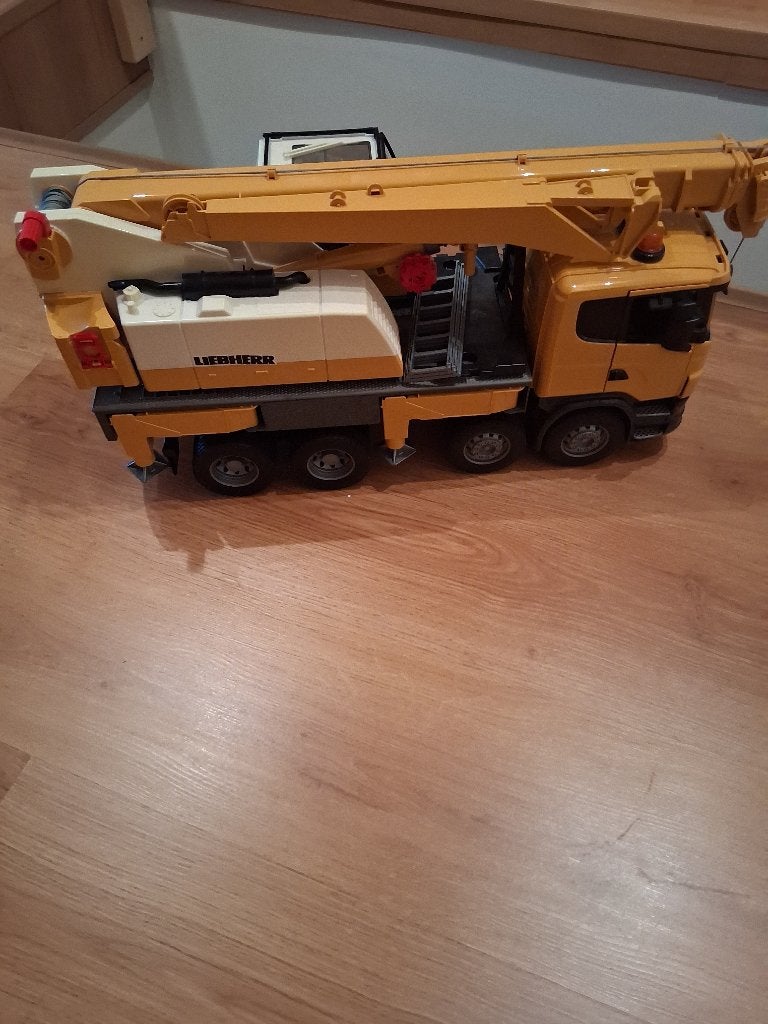 Bruder camion, Ophalen, Zo goed als nieuw