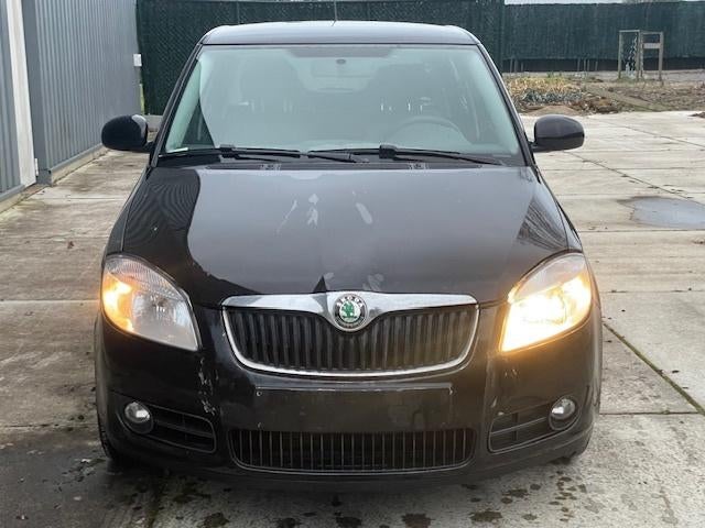 Skoda Fabia 1.2cc HTP 5d Airco 5v , 8/2008, Auto's, Skoda, Voorwielaandrijving, 4 deurs, Stof, Zwart