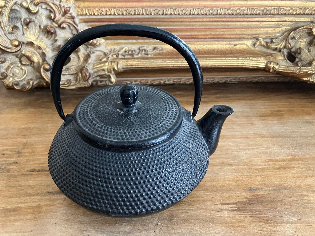 Theepot met zeefje, Antiek en Kunst, Ophalen