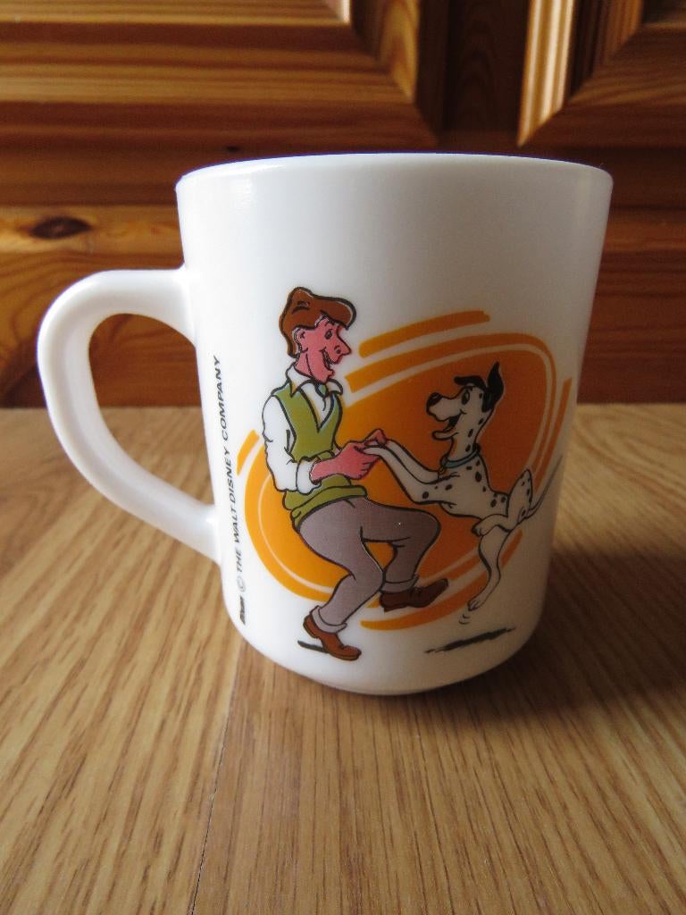 vintage arcopal mug tasse motifs 101 dalmatiens de Disney, Enlèvement ou Envoi, Comme neuf, Autres matériaux, Autres styles