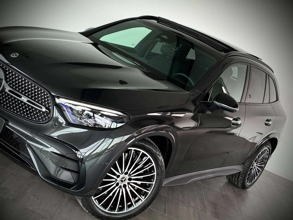 Mercedes-Benz GLC 200 PACK AMG-COCKPIT-T.O-CARPLAY-GPS-CAMER, Auto's, Gebruikt, 4 cilinders, Alcantara, 5 zetels