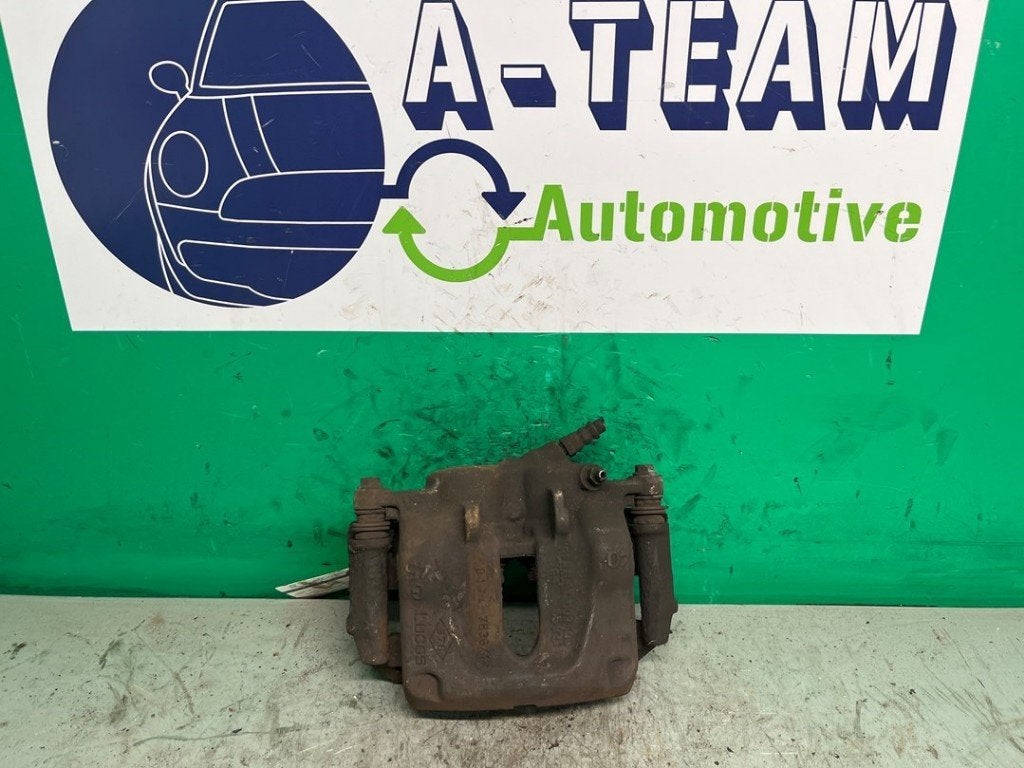 REMKLAUW LINKS VOOR Nissan Primastar (|003505|), Gebruikt, Germany@nissan-services.eu, Kronenweg 38
50389  Wesseling, DE, Nissan