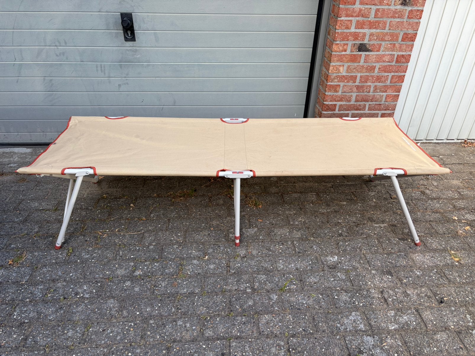 Veldbed - 192 x 66 x 44, Caravans en Kamperen, Ophalen, Gebruikt, Overige