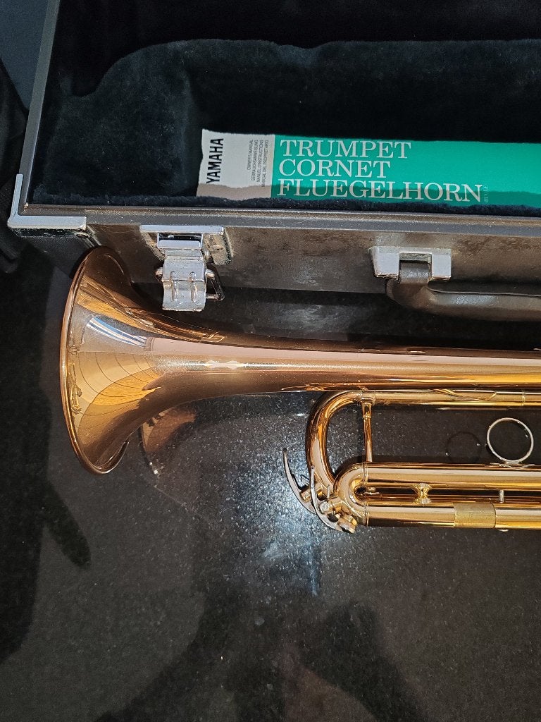 Trompette Yamaha YTR 4335 G, Muziek en Instrumenten, Blaasinstrumenten | Trompetten, Ophalen of Verzenden, Gebruikt, Overige typen