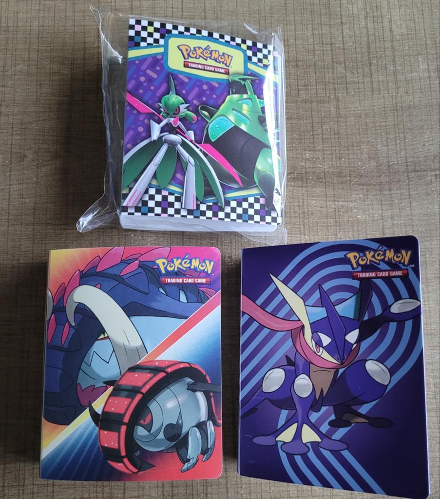 Pokémon: 3 kaartenmapjes, Ophalen of Verzenden, Zo goed als nieuw, Sleeves of Kaarthoesjes