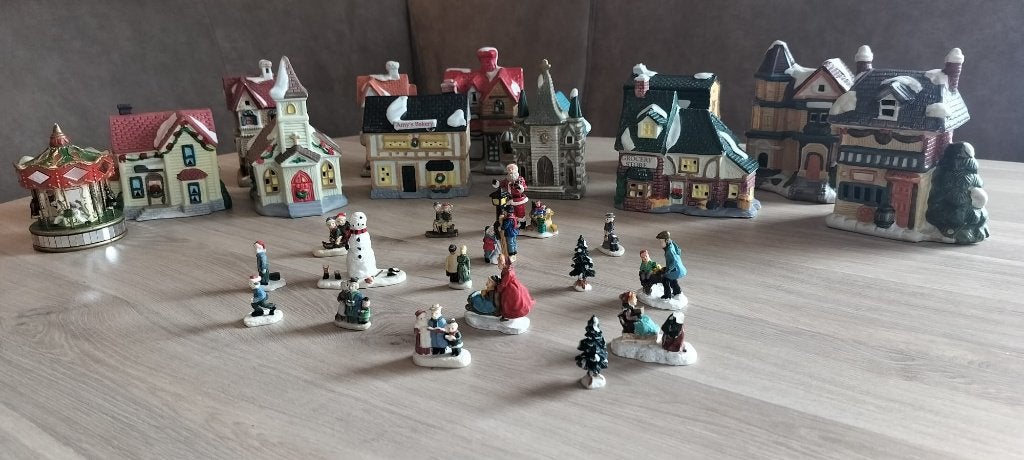 Kerstdorp Nova – Grote Set met Huisjes en Figuren, Enlèvement, Utilisé