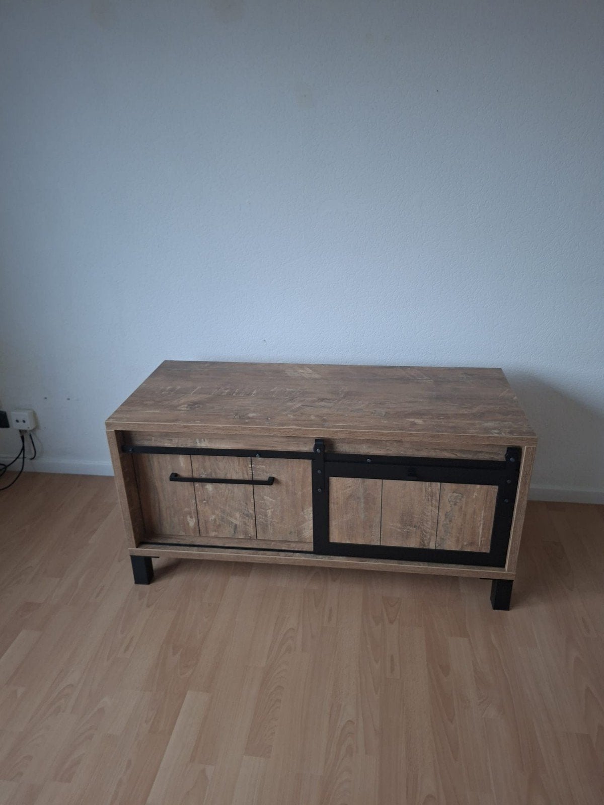 TV meubel, Ophalen