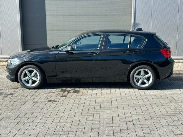 BMW 116I LED gekeurd voor verkoop, Auto's, Voorwielaandrijving, Zwart, Bedrijf, 5 deurs